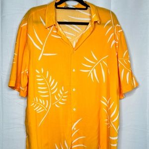 Zara Leaf Print Button Down T-shirt